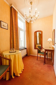 Avenue Hotel By F-Hotels