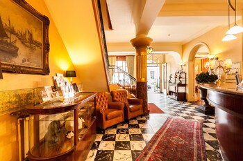 Avenue Hotel By F-Hotels