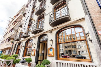 Avenue Hotel By F-Hotels
