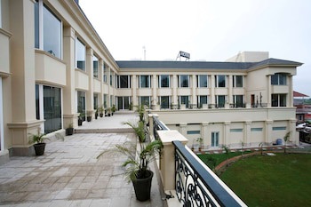 Ambrosia Sarovar Portico Haridwar