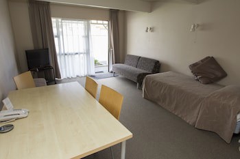 Aspen Manor Motel