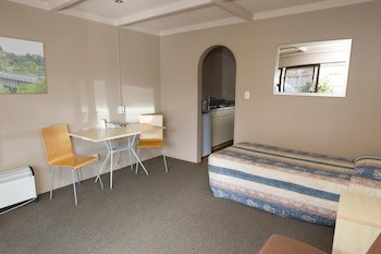 Aspen Manor Motel