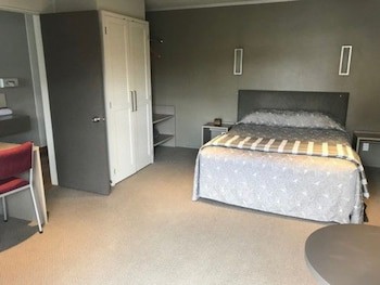 Aspen Manor Motel