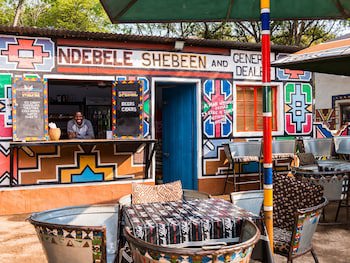 Aha Lesedi Cultural Village