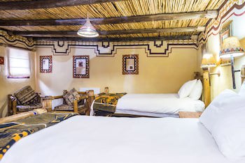 Aha Lesedi Cultural Village