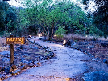 Aha Lesedi Cultural Village