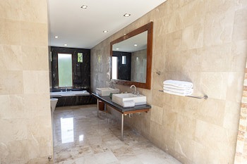 Abi Bali Resort Villas & Spa