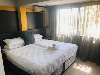 Elephant Springs Hotel