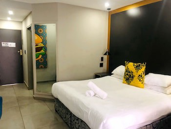 Elephant Springs Hotel