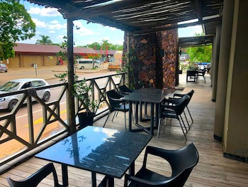 Elephant Springs Hotel
