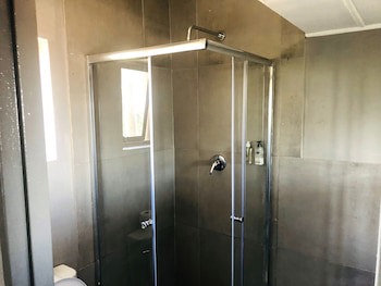 Elephant Springs Hotel