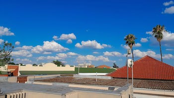 Elephant Springs Hotel