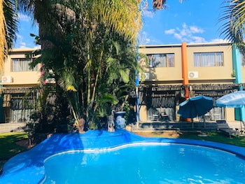 Elephant Springs Hotel
