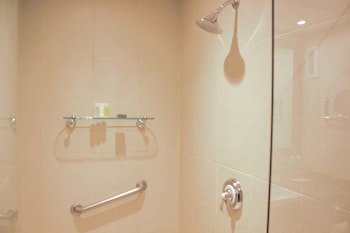 Renaissance Caracas La Castellana Hotel