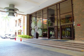 Renaissance Caracas La Castellana Hotel