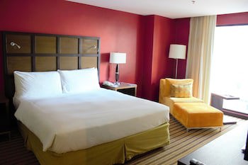 Renaissance Caracas La Castellana Hotel