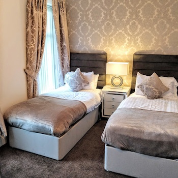 Angel House Bed & Breakfast