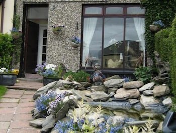 Angel House Bed & Breakfast