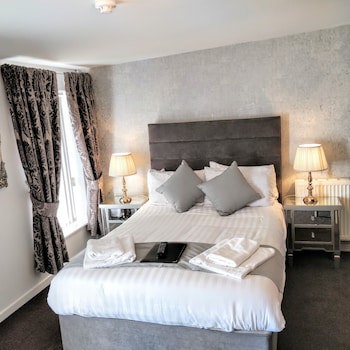 Angel House Bed & Breakfast