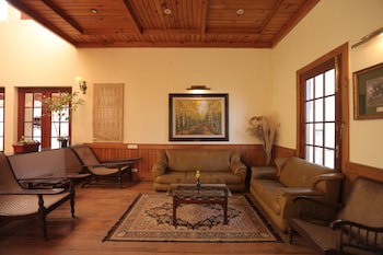 Welcomheritage Windsor Lodge
