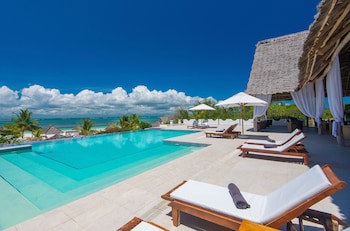 Konokono Beach Resort And Isaraya Over Water Villa