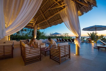 Konokono Beach Resort And Isaraya Over Water Villa