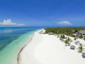 Konokono Beach Resort And Isaraya Over Water Villa