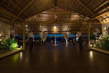 Konokono Beach Resort And Isaraya Over Water Villa