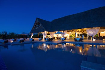 Konokono Beach Resort And Isaraya Over Water Villa