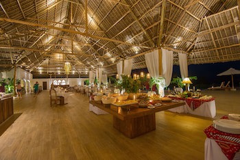 Konokono Beach Resort And Isaraya Over Water Villa