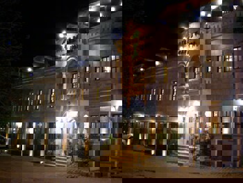 Nature Park Cave Hotel