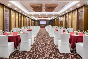 Crowne Plaza Hotel New Delhi Okhla, An Ihg Hotel