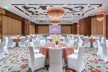 Crowne Plaza Hotel New Delhi Okhla, An Ihg Hotel