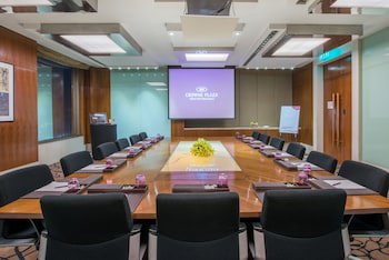 Crowne Plaza Hotel New Delhi Okhla, An Ihg Hotel