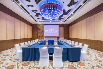 Crowne Plaza Hotel New Delhi Okhla, An Ihg Hotel