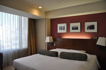 Breezbay Hotel Resort And Spa