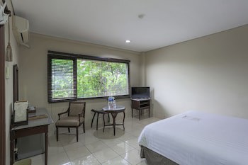 The Jayakarta Suite Komodo Flores