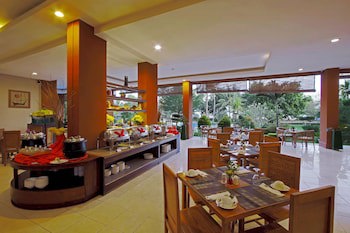 The Jayakarta Suite Komodo Flores