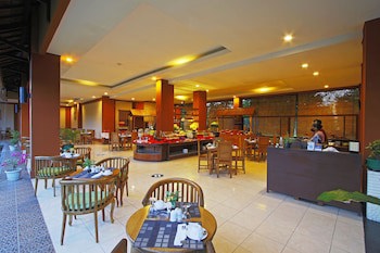 The Jayakarta Suite Komodo Flores