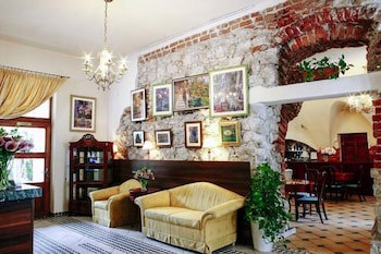 Aparthotel Miodosytnia