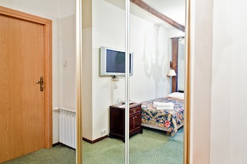 Aparthotel Miodosytnia
