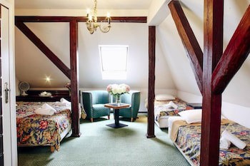 Aparthotel Miodosytnia