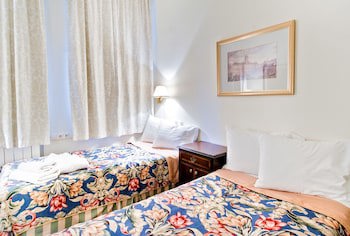 Aparthotel Miodosytnia