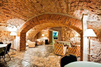 Aparthotel Miodosytnia