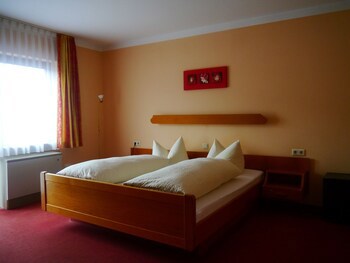 Hotel-Restaurant Zur Linde galeri fotoğrafı