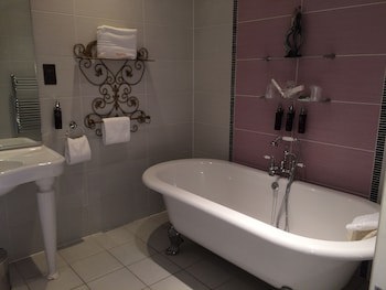 Orsett Hall Hotel