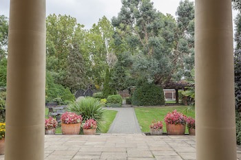 Orsett Hall Hotel