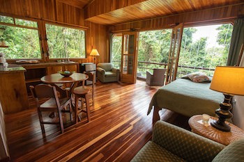 Cala Lodge