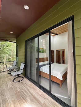 Cala Lodge