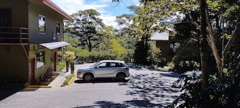 Cala Lodge